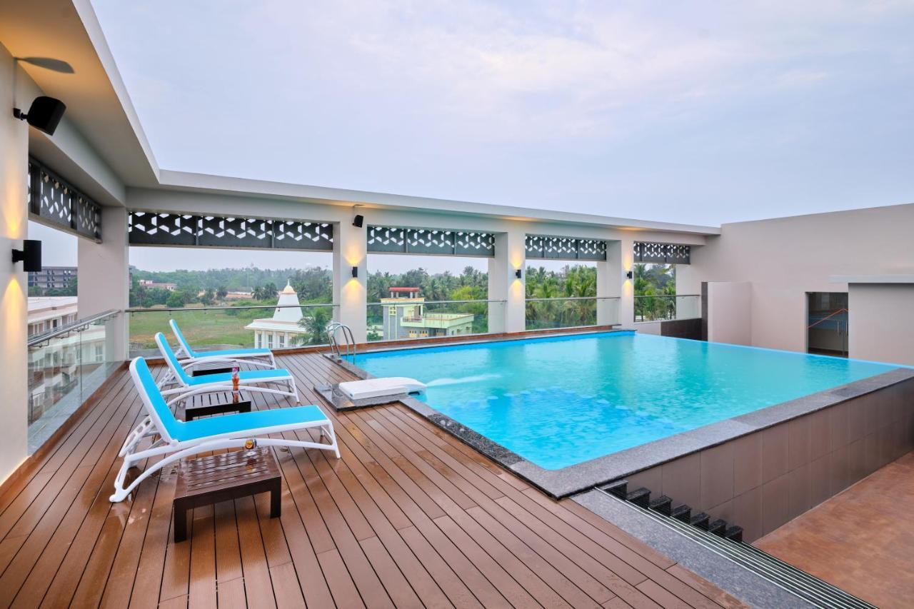 Zone By The Park Gopalpur Hotel Exterior foto